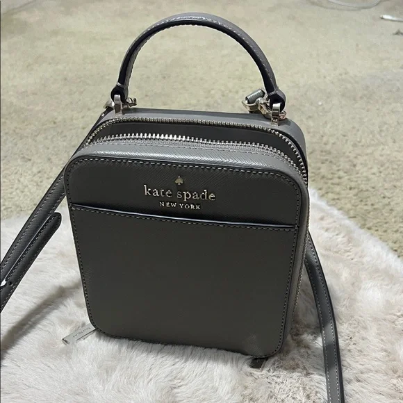 Kate Spade Elegant Crossbody Bag - Picture 8 of 10